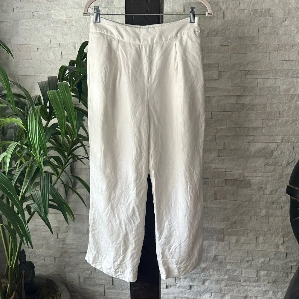 J. CREW White High-rise pleated pant in linen blend Size 2